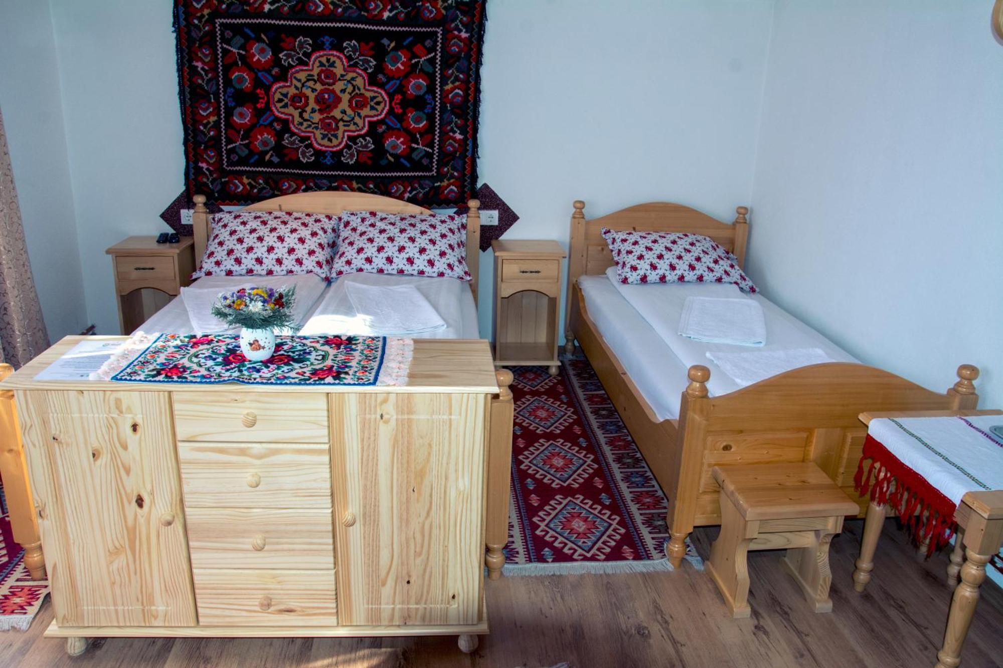 Pensiunea Marioara Breb Room photo